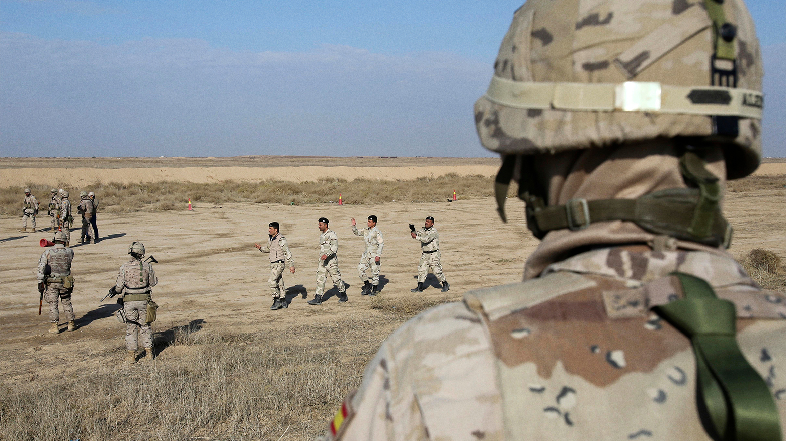 Feb. 1, 2017 photo, Nineveh police forces train with Spanish coalition members at Basmaya base 40 kilometers southeast of Baghdad, Iraq. (Photo: AP)