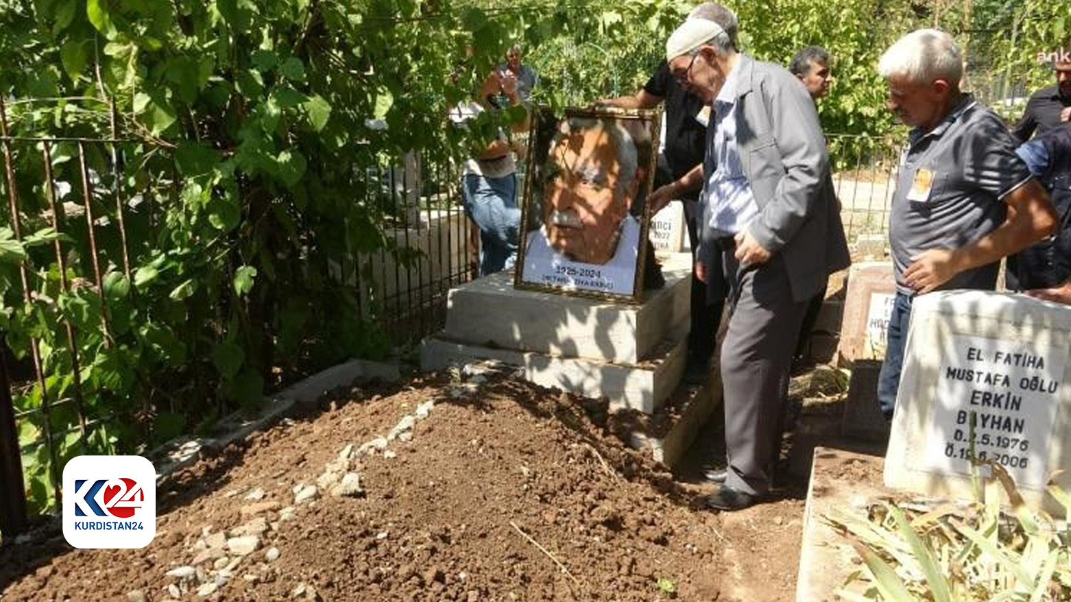 Dr. Ekinci memleketi Diyarbakır’da toprağa verildi