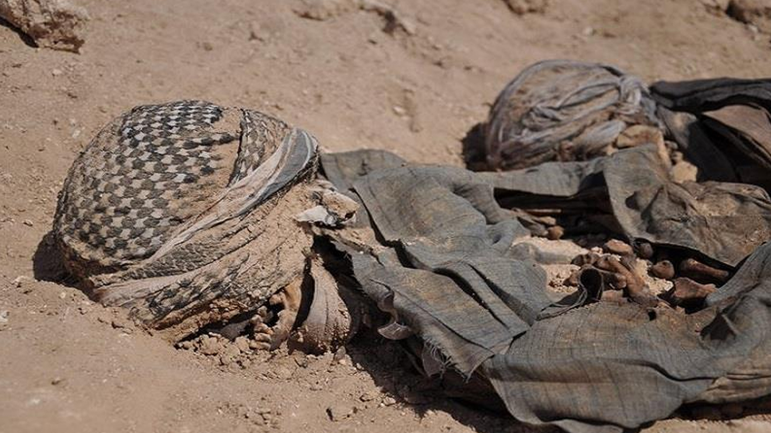 The remains of an Anfal victim found in a mass grave. (Photo: Archive)