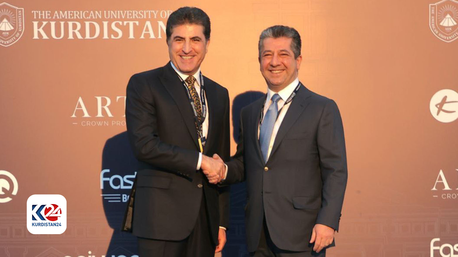 عندما يلتقي الجبلان