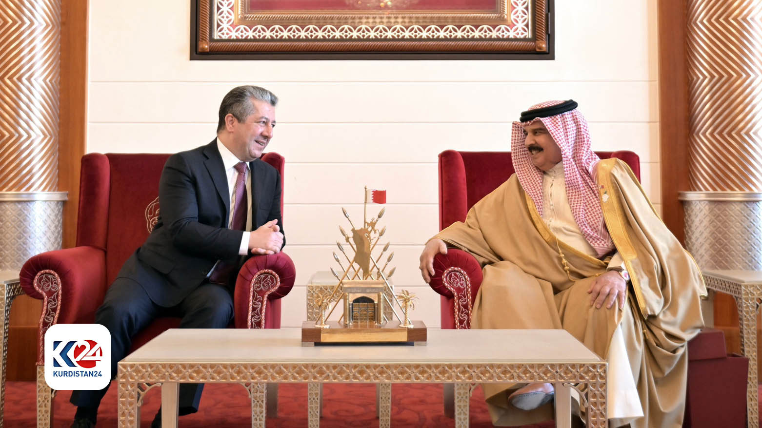 فرصة تنبض بالأمل مثل لوحتي الكوردية