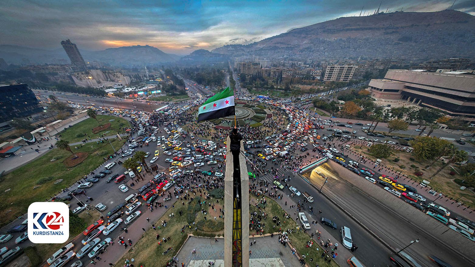 ئەمەریکا داوا لە هاووڵاتیانی دەکات سووریا جێبهێڵن