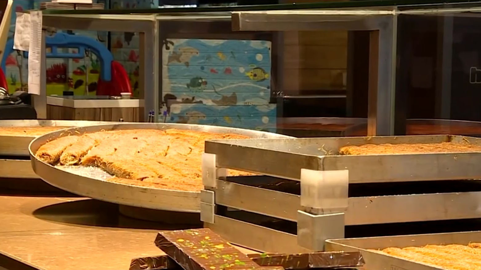 Şîraniya Dubayê bi qedayîfa Diyarbekirê re ketiye rikeberiyê