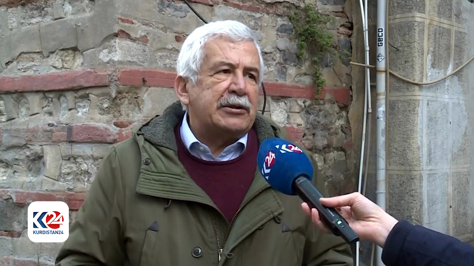 Siyasetçi ve akademisyen Ufuk Uras