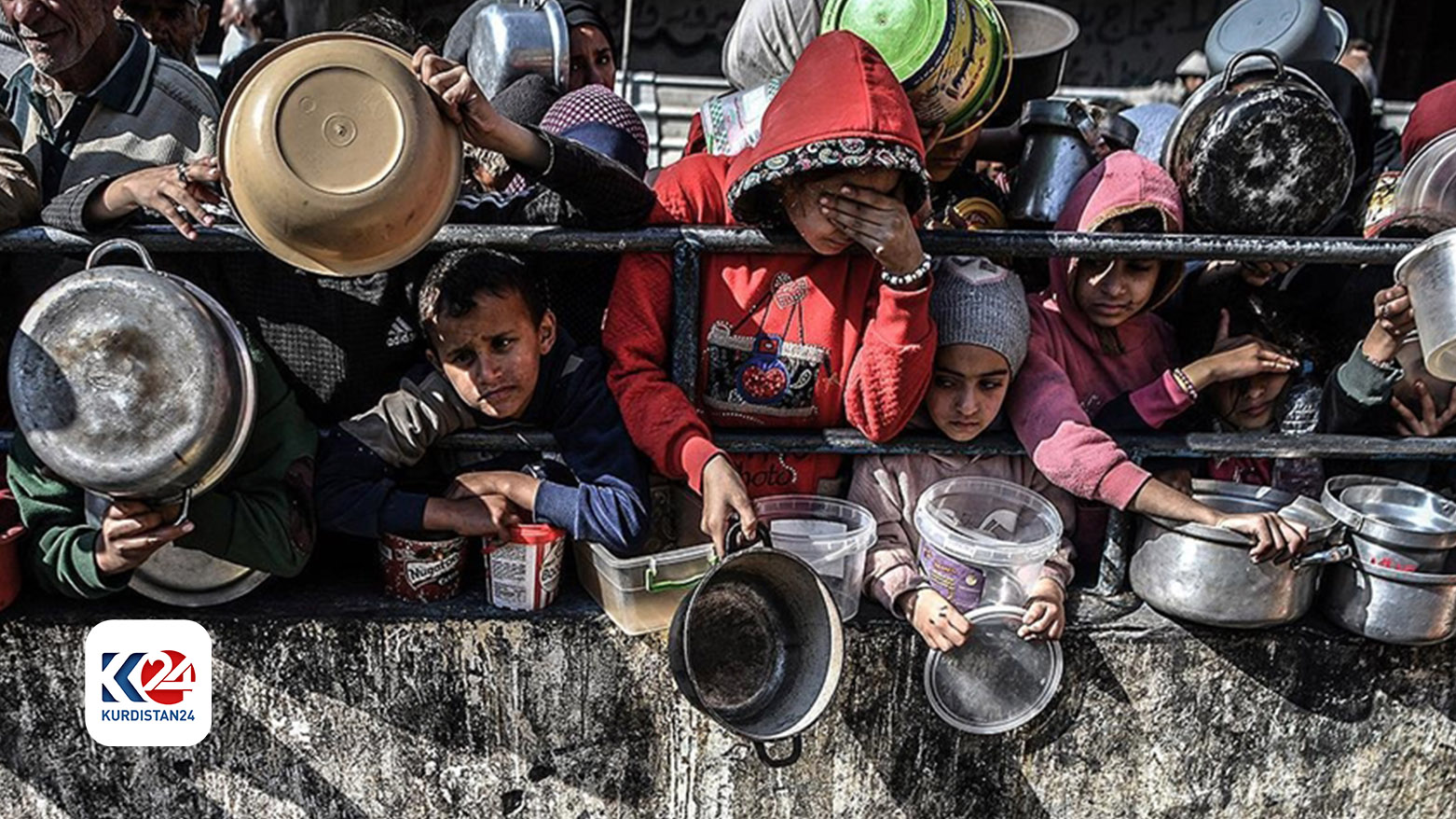 سكان غزة يموتون من البرد والمجاعة وشيكة