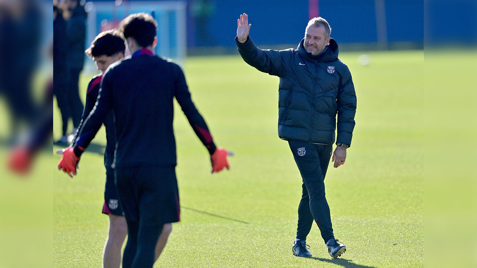 مدرب برشلونة متفائل لكنه "غير سعيد" بسبب مسألة أولمو