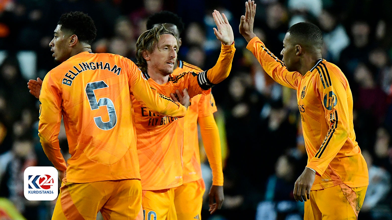 ريال مدريد يقلب الطاولة على فالنسيا ويخطف صدارة الدوري