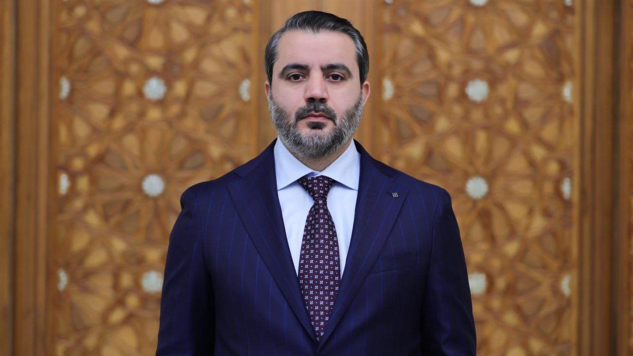 وزيرا الخارجية والدفاع السوريان يصلان الإمارات