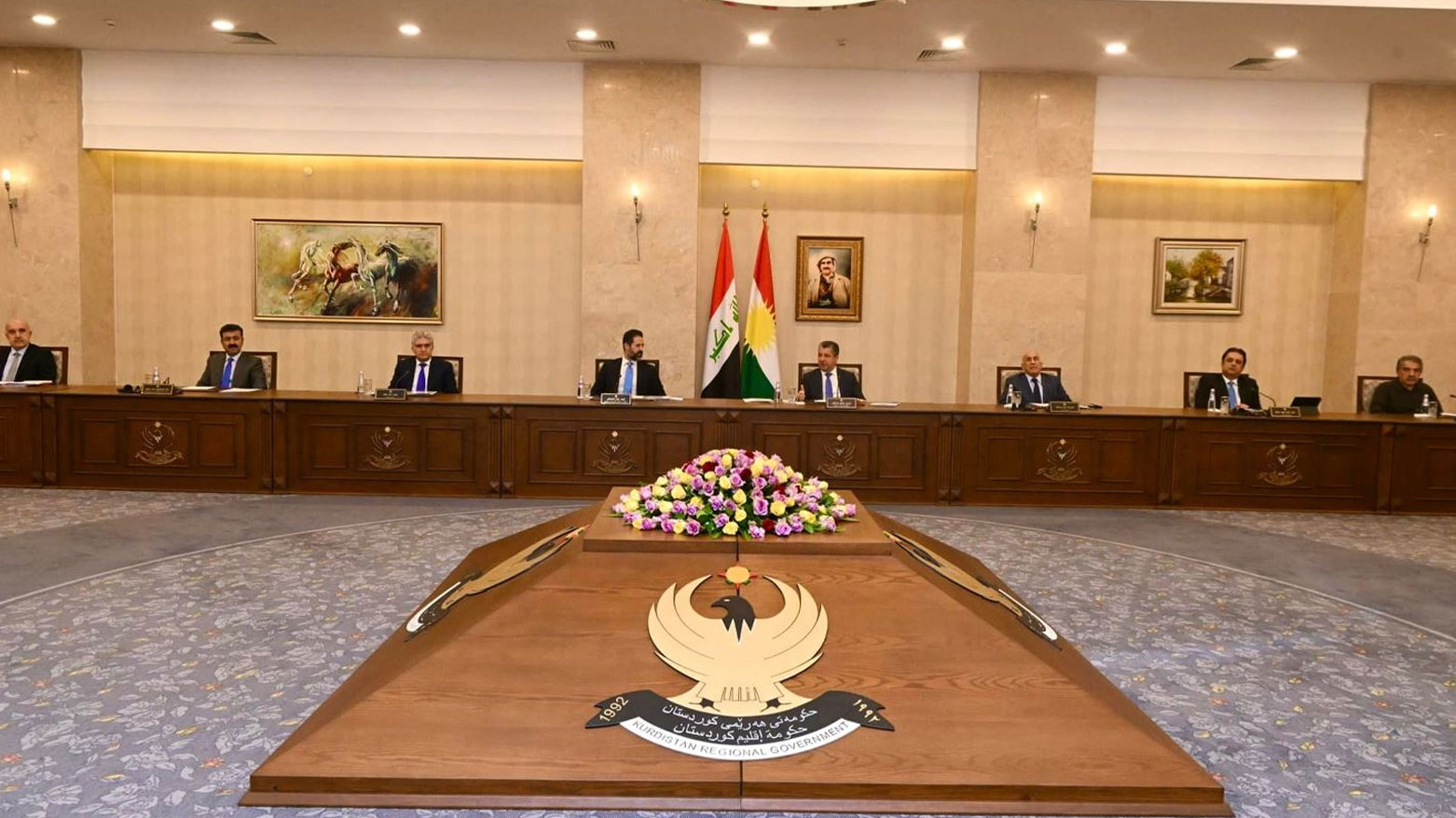 کۆبوونەوەیەکی ئەنجوومەنی وەزیران (ئەرشیف)