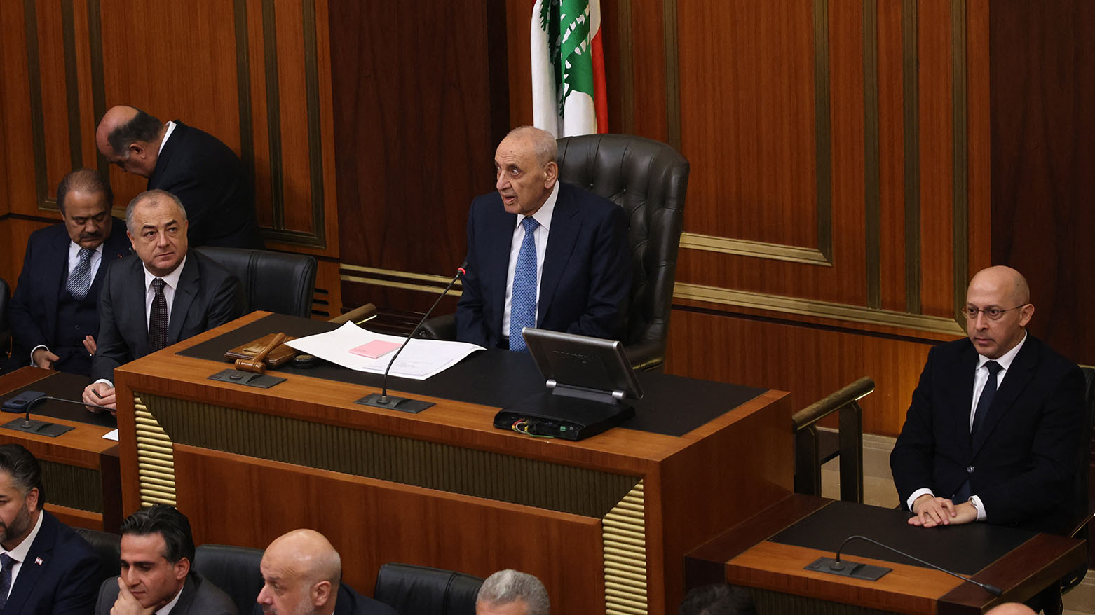 برلمان لبنان يفشل في انتخاب عون بالدورة الأولى