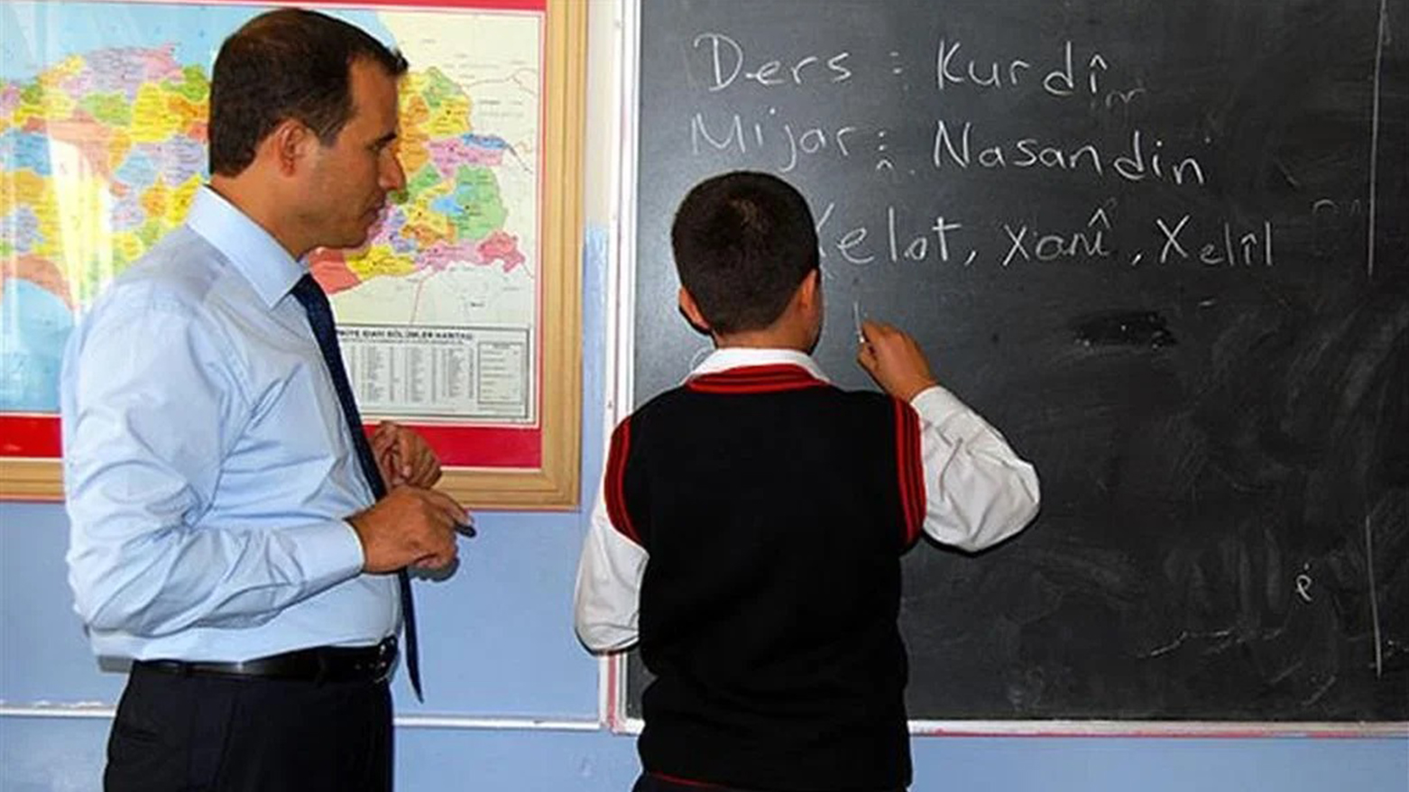 DILKURD bang li xwendekarên kurd dike ku Waneya Bijare ya Kurdî hilbijêrin
