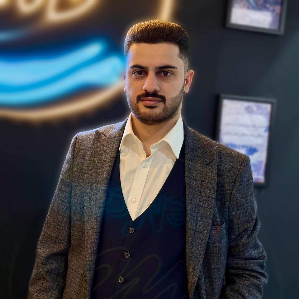 داستان گەڵاڵەیی