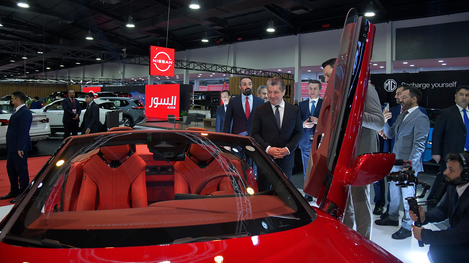 بالصور | رئيس حكومة إقليم كوردستان يفتتح المعرض الدولي للسيارات في أربيل