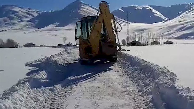Bakurê Kurdistanê.. Xebatên ramalîna berfê li 264 rêyan tên kirin