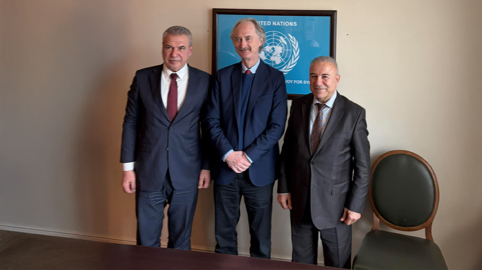 Şandeke ENKSê û Nûnerê NY rewşa Sûriyeyê gotûbêj dikin