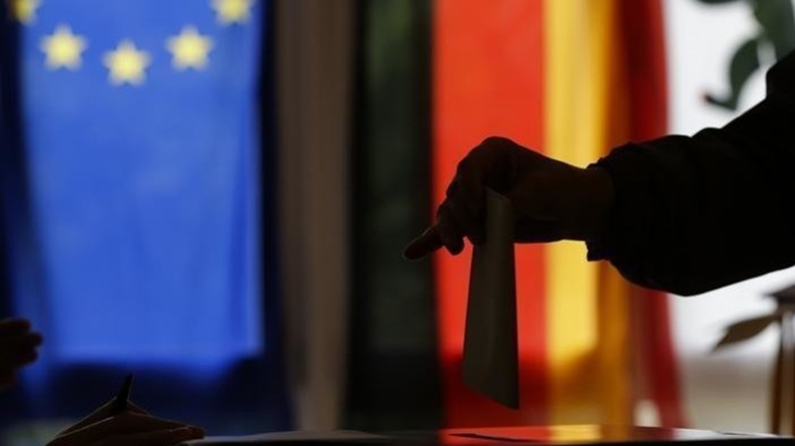 انتخابات في ألمانيا تحت ضغط اليمين المتطرف ودونالد ترامب