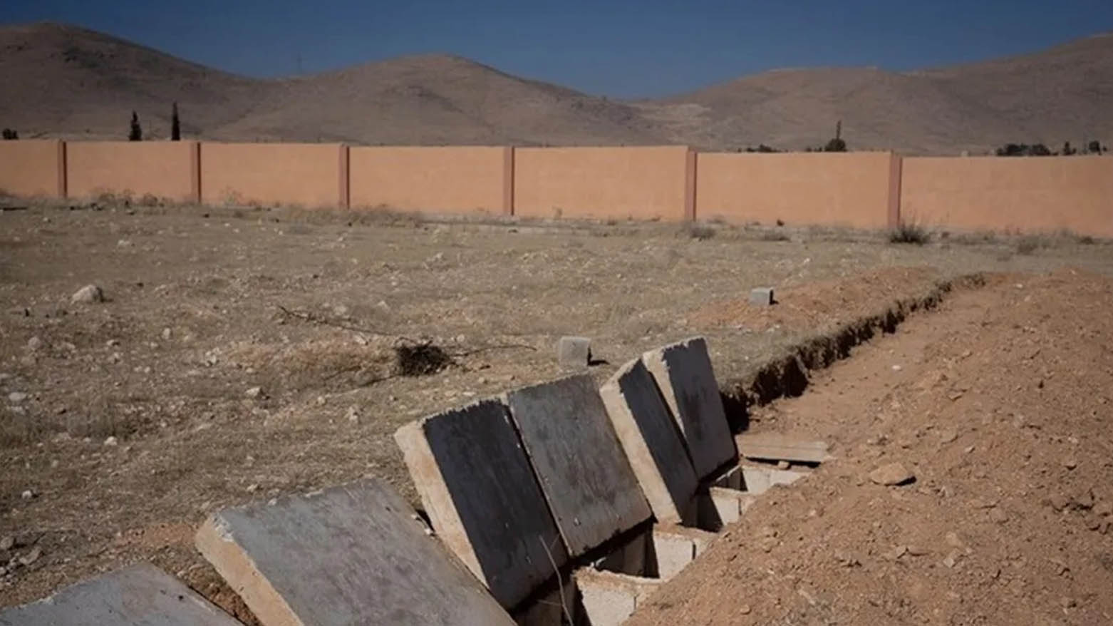 Goreke din a bikomî li Der'ayê hat dîtin