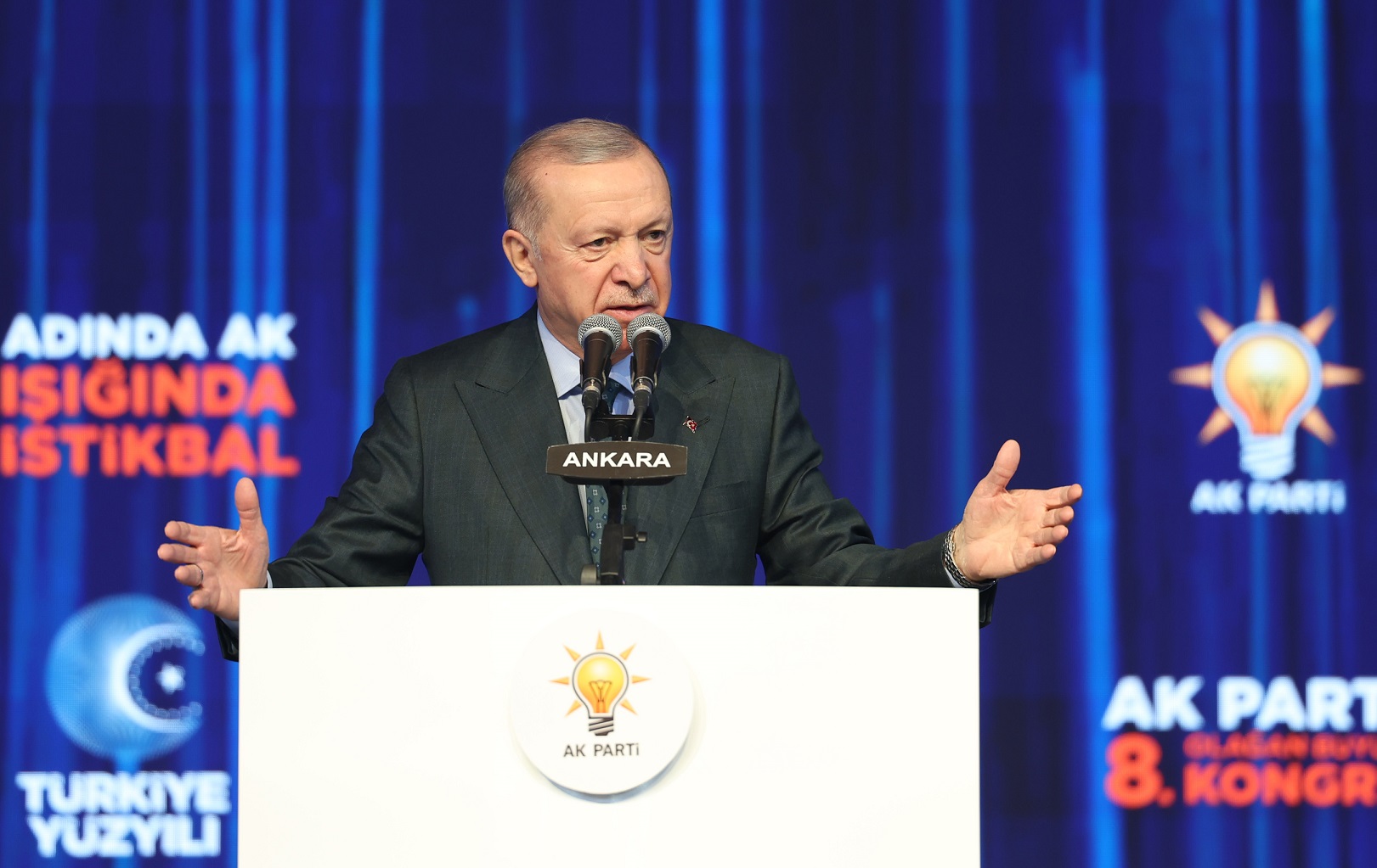 Erdoğan: Yeni Türkiye'de kayıt dışı siyasete yer yoktur