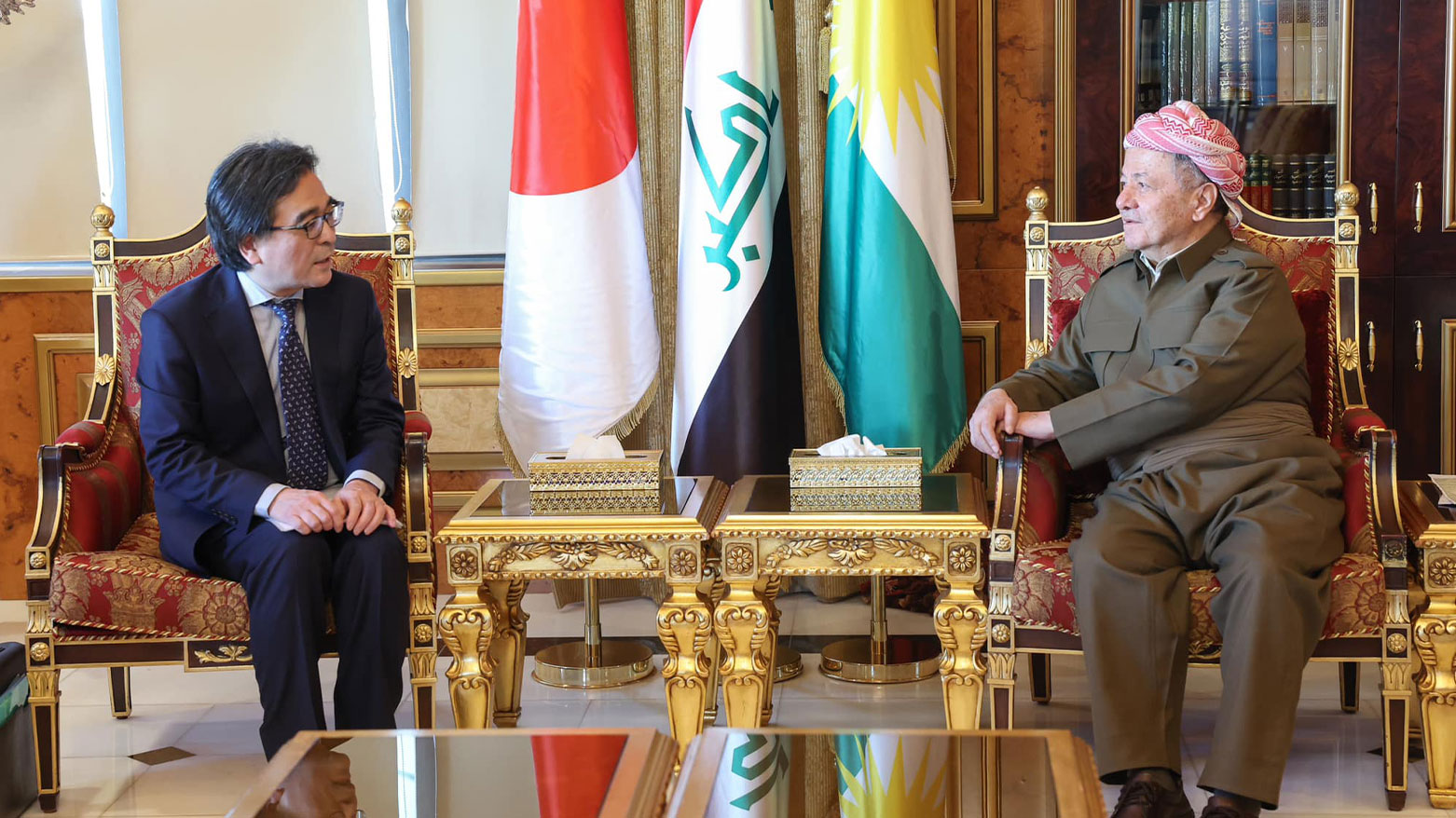 President Masoud Barzani (R) and Japan’s Ambassador to Iraq, Mr. Akira Endo (L). (Photo: Barzani HQ)
