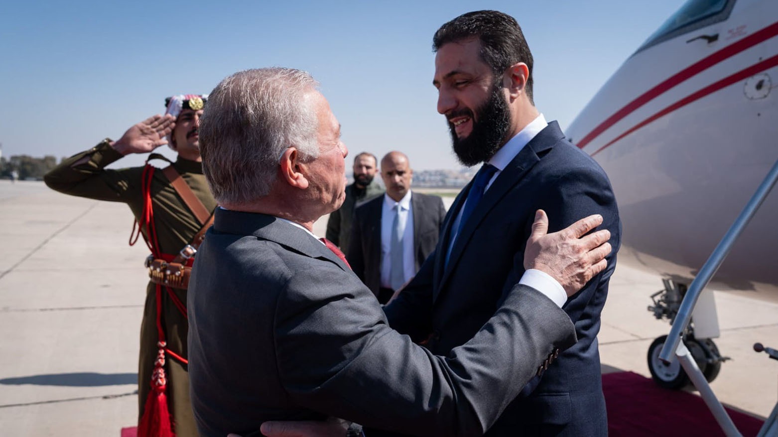 ملك الأردن يستقبل الرئيس السوري