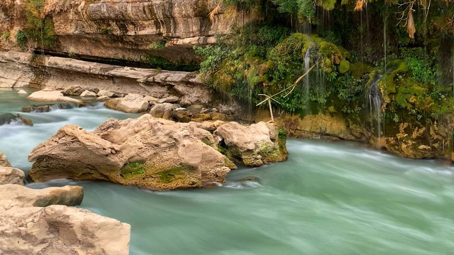 Views of Geli Ali Beg waterfall and its surroundings in Soran. (Photo: Kurdistan24)