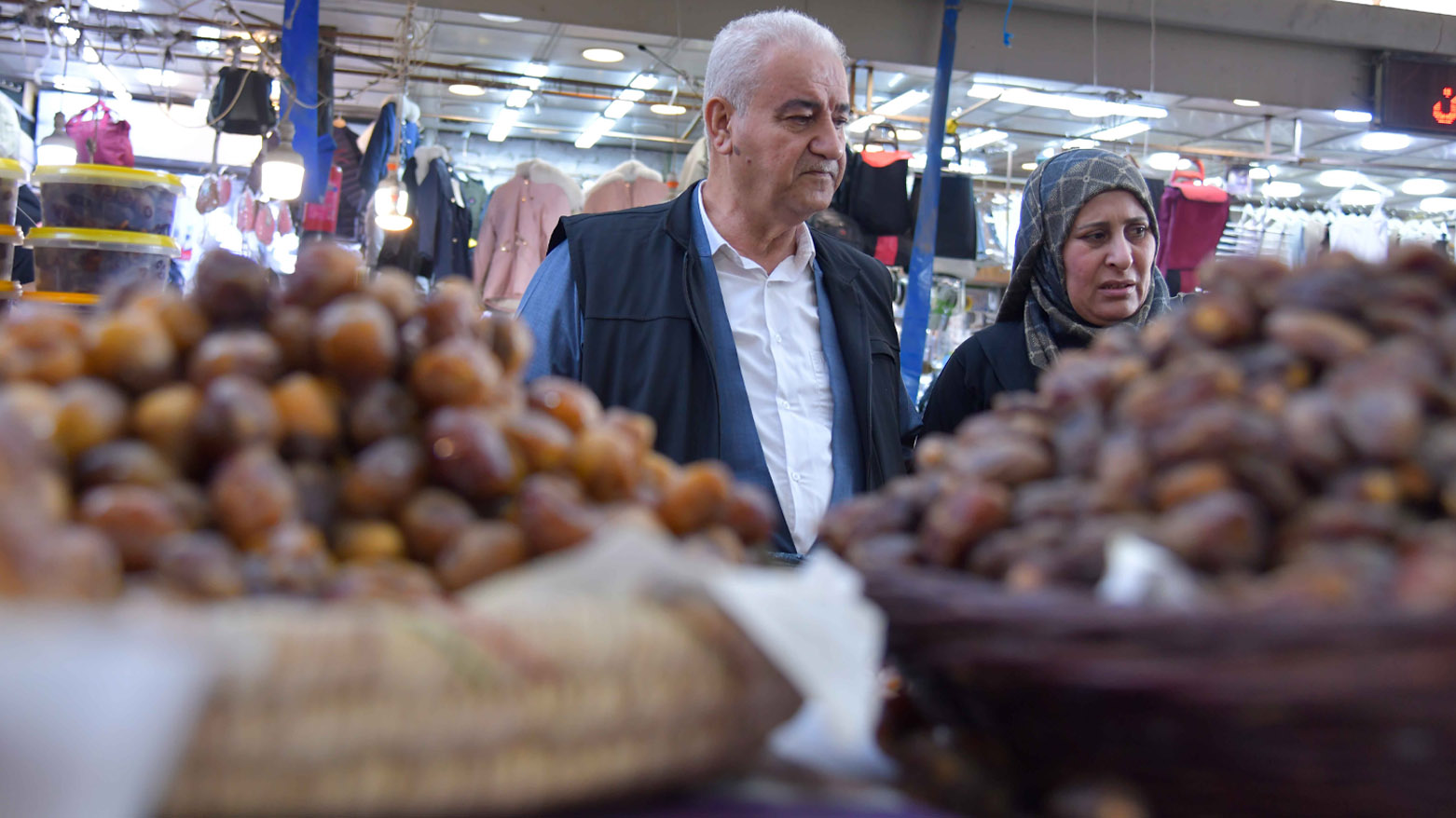 بازاڕی هەولێر لە پێشوازی ڕەمەزاندا (وێنە: ئیسلام هیرۆ - کوردستان24)