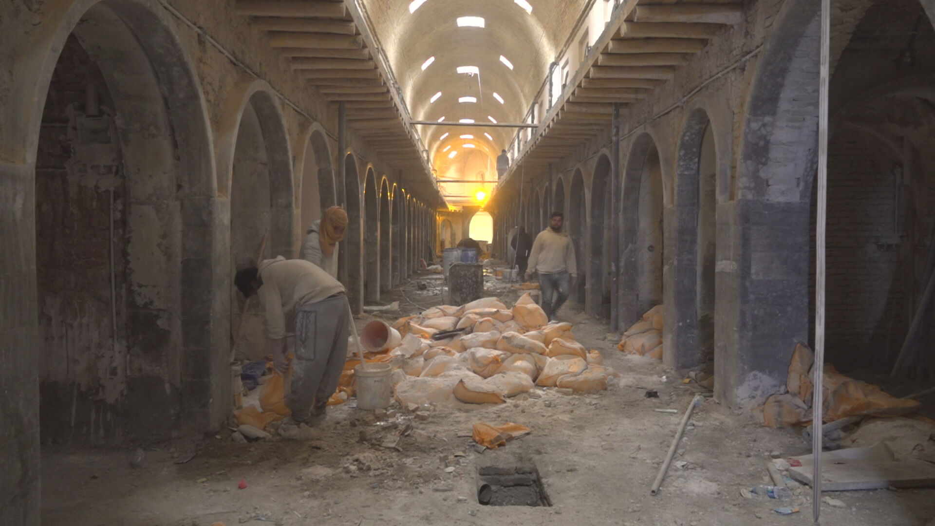 سوق قيصرية أربيل يقترب من استعادة رونقه التاريخي قبل عيد الفطر