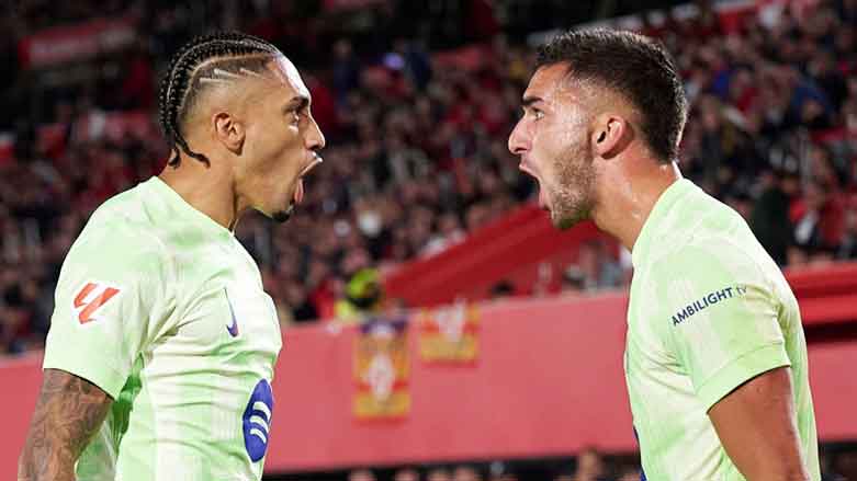 فێران تۆرێس و رافینیا دوای تۆماركردنی گۆڵ بە درێسی بارسێلۆنا