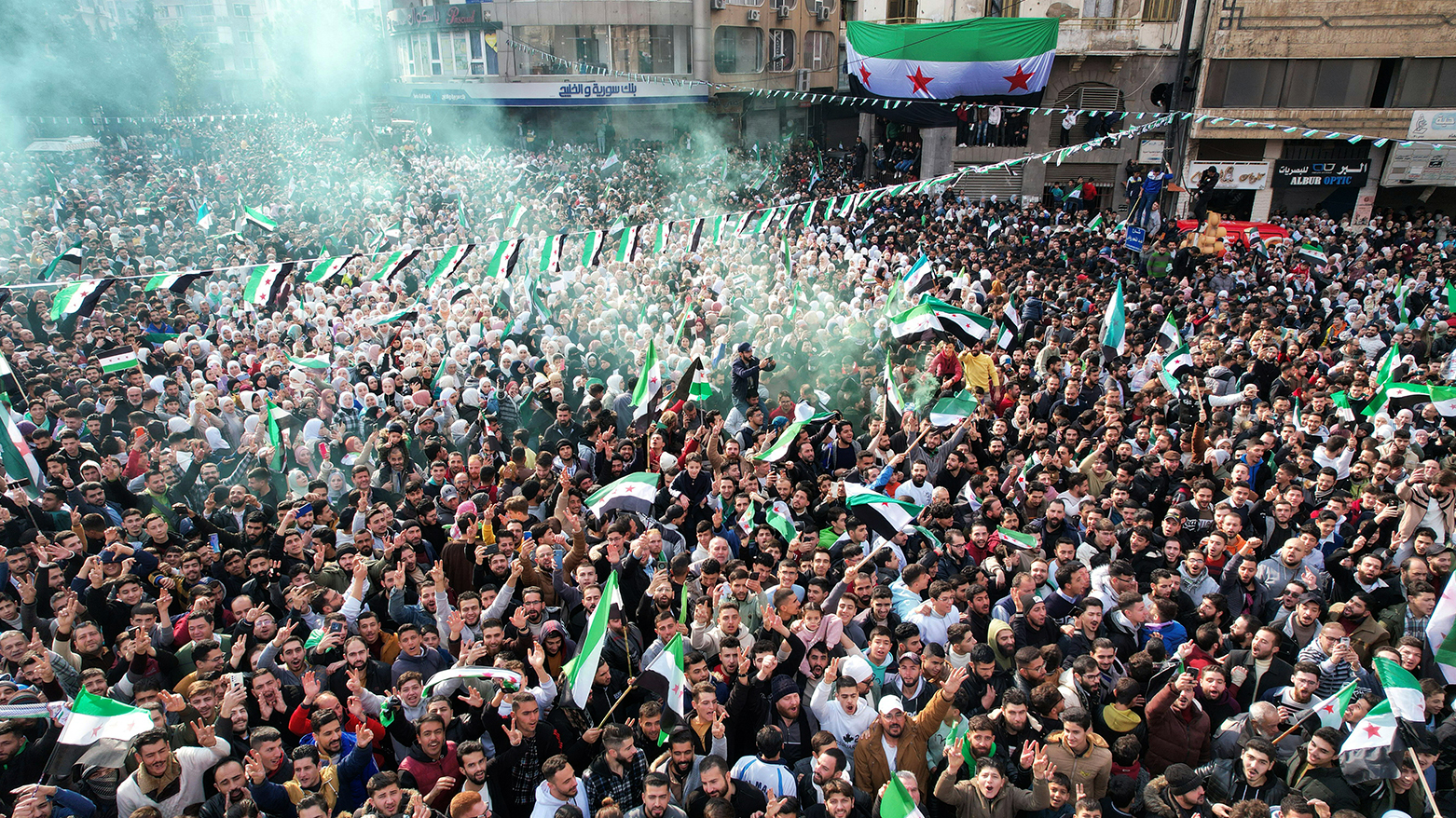 لجنة صياغة الدستور في سوريا تعمل على إعلان دستوري جديد من 48 مادة