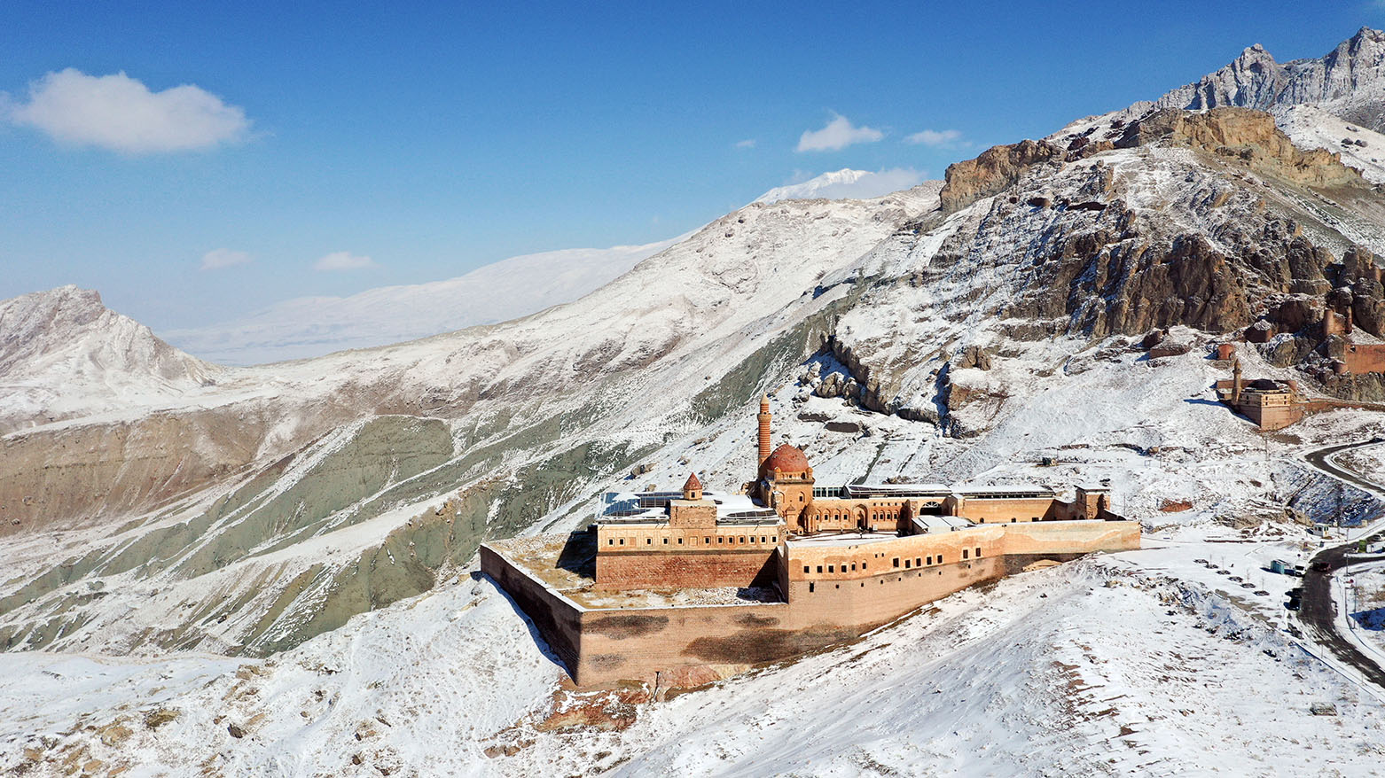سحر جمال الطبيعة في "آغري" شمال كوردستان