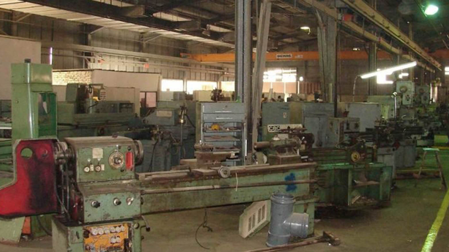 یەک لە کارگەکانی عێراق