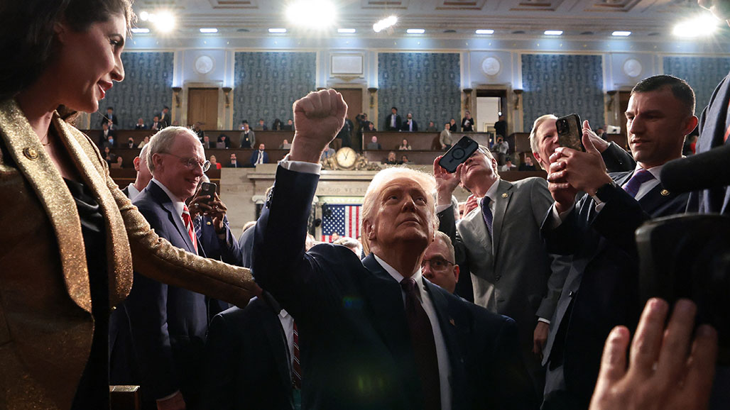 ترامب يعلن توقيف المسؤول عن اعتداء مطار كابول في 2021