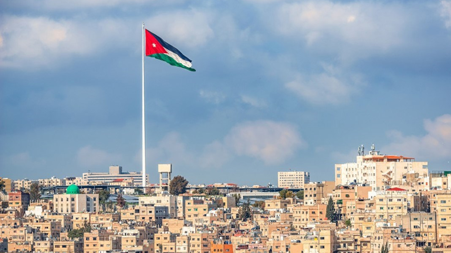 Vê heftiyê welatên cîranên Sûriyeyê li Urdinê dicivin