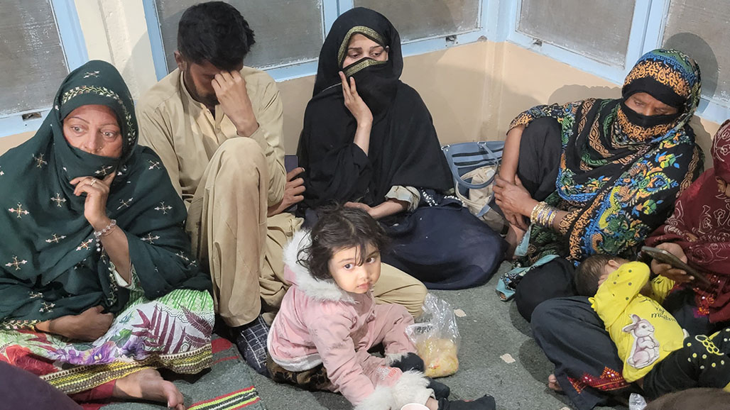 قوات الأمن الباكستانية تنقذ 190 رهينة من قطار في بلوشستان