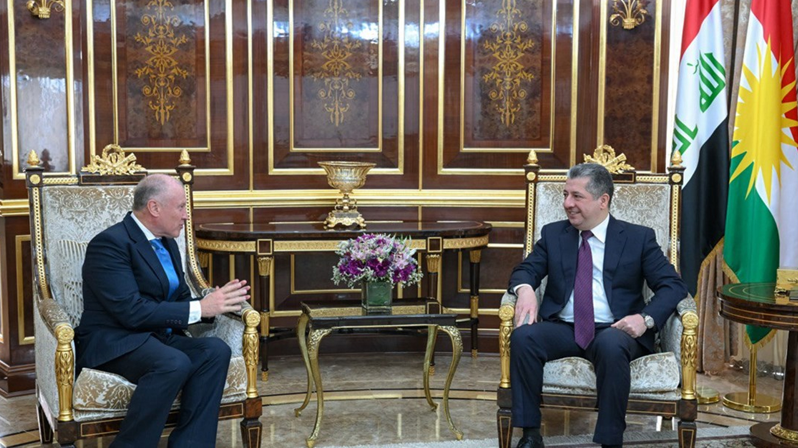 Kürdistan Bölgesi Başbakanı Mesrur Barzani ve Avustralya'nın Irak Büyükelçisi Glenn Miles