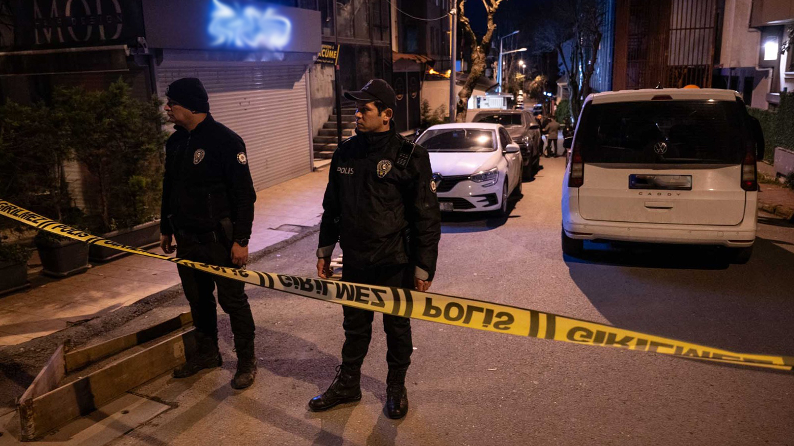 two Turkish security forces standing in a sealed streets surrounding the Iraqi Consulate in Istanbul, Mar. 23, 2025. (Photo: Kurdistan24)