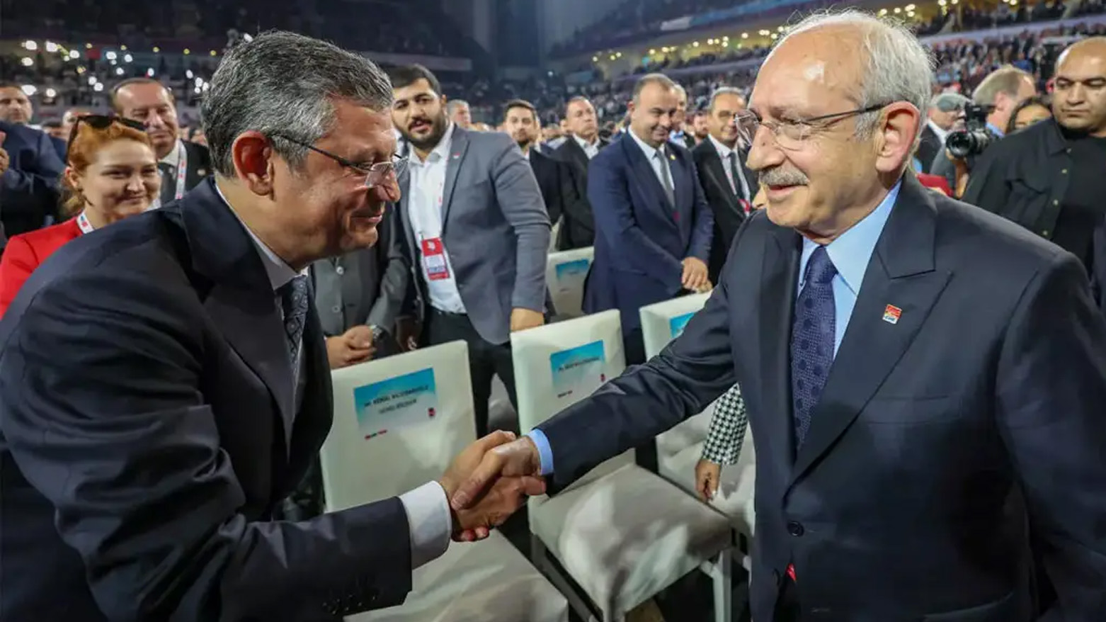 CHP'nin olağanüstü kurultayının iptali için başvuru yapıldı