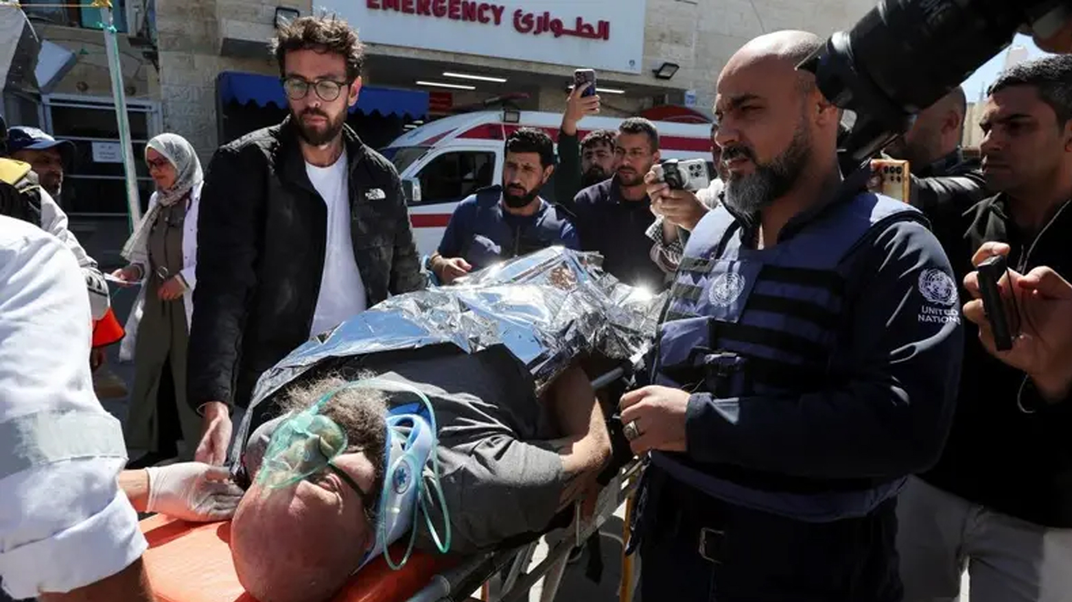 غەززە.. نەتەوە یەکگرتووەکان کارمەندەکانیان کەم دەکەنەوە