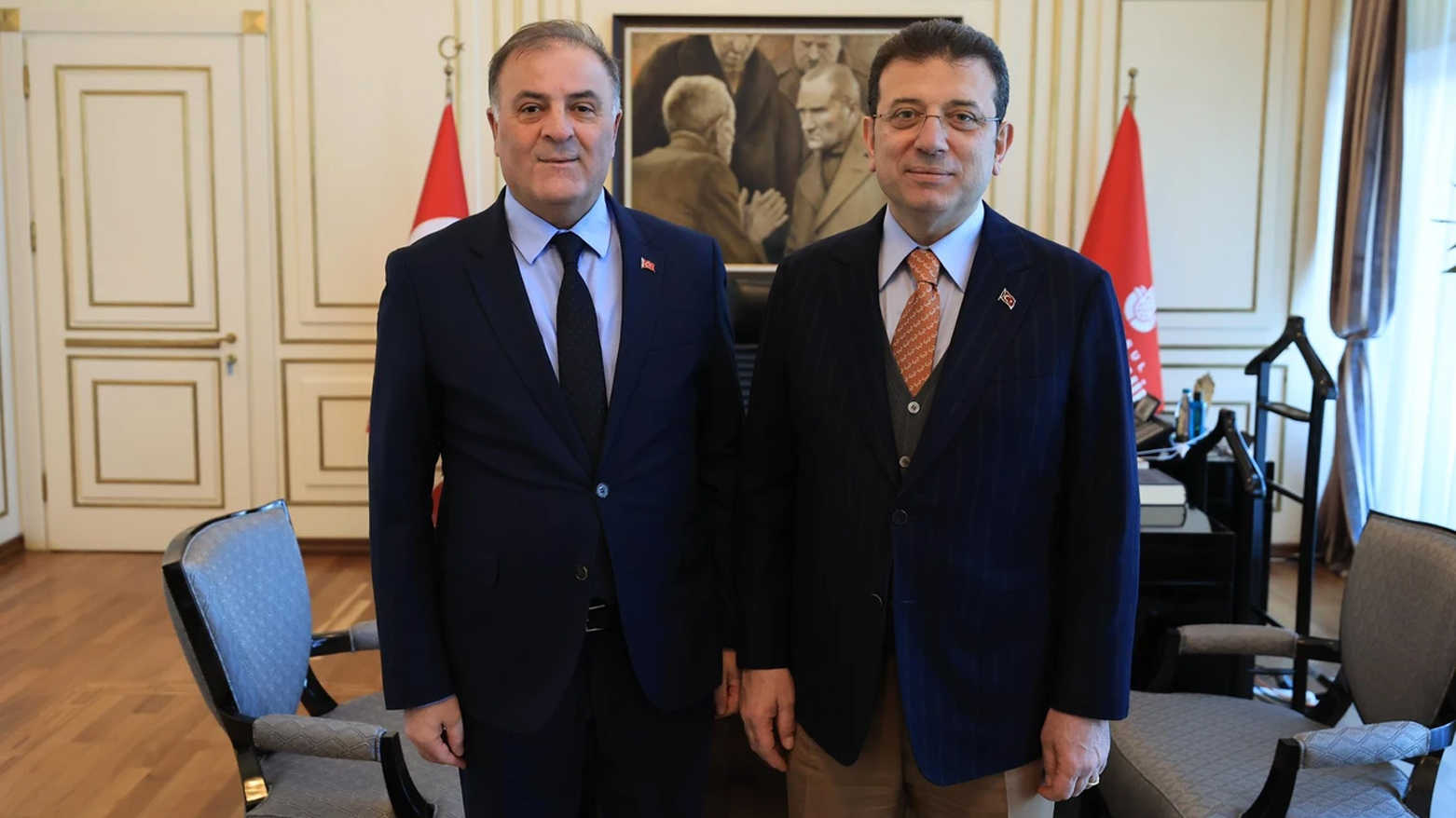 Nuri Aslan (L) and Ekrem İmamoğlu (R), on Feb. 21, 2025.(Photo: Nuri Aslan's X account)