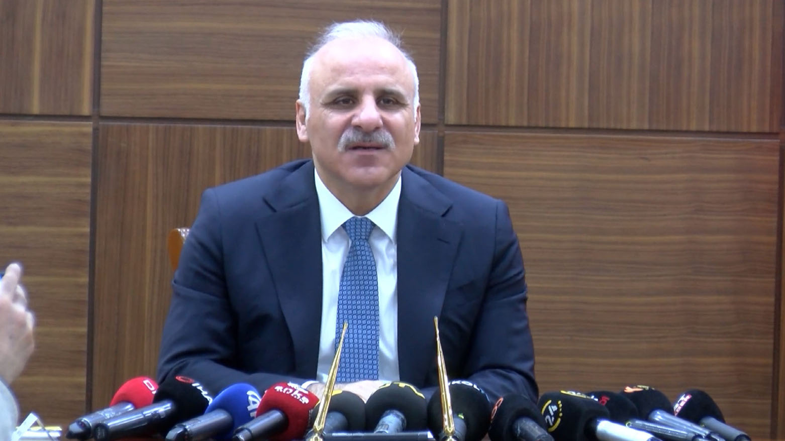 Parezgerê Diyarbekirê: Di cejnê de dê 8 hezar polîs û leşker ji bo ewlehiya welatiyan li ser kar bin