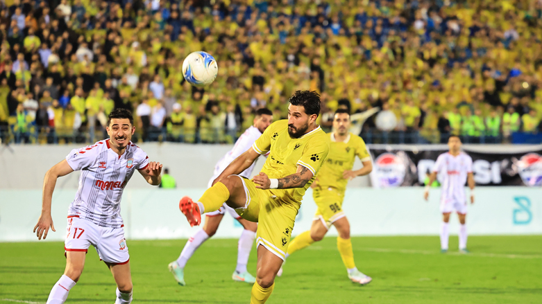 گرتەیەك لە یاریی دێربی بادینان لە نێوان دهۆك و زاخۆ. 30 ئاداری 2025