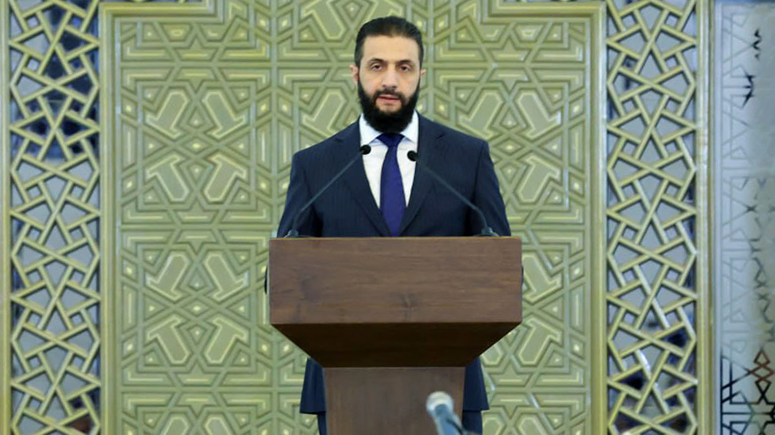 "لا يمكن إرضاء الجميع".. الشرع يرد على انتقادات طالت تركيبة الحكومة الجديدة