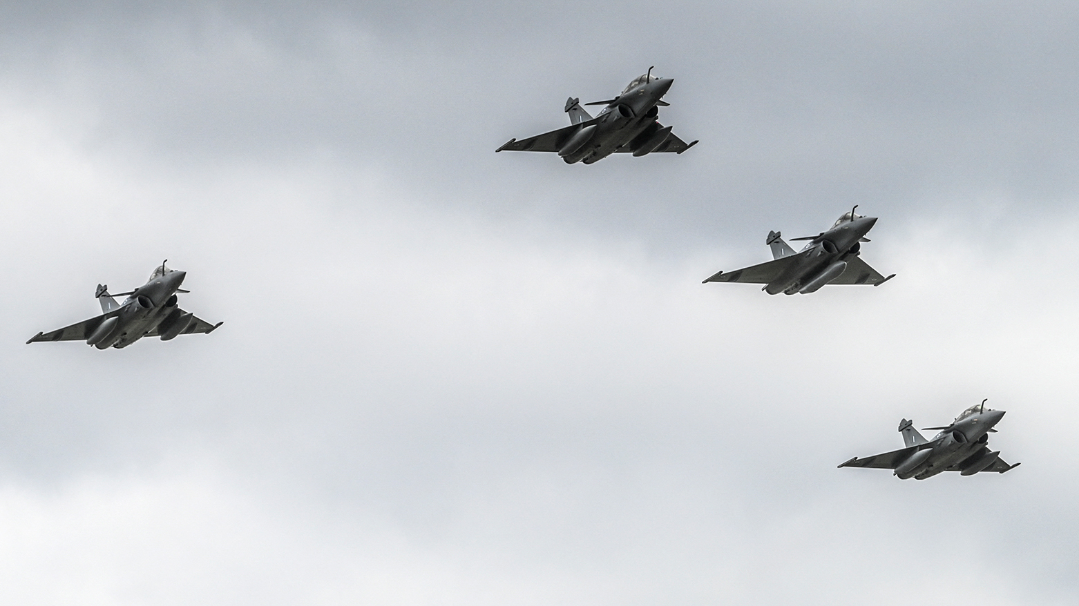 اليونان تعتزم إنفاق 25 مليار يورو في إطار خطة تحوّل جذرية لقطاعها الدفاعي