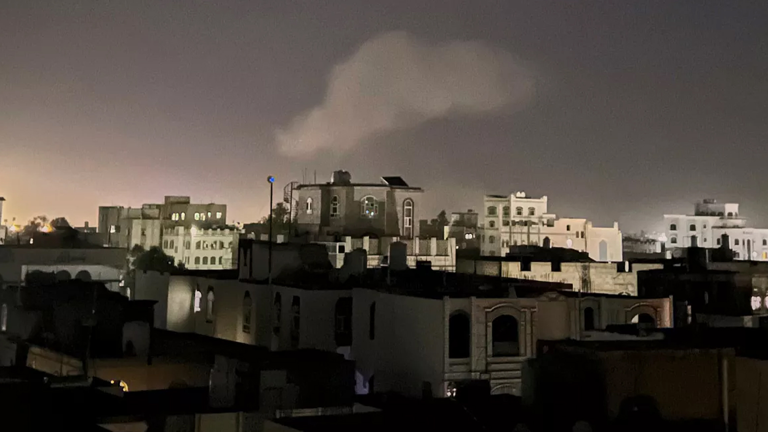 4 قتلى في غارات أمريكية جديدة على صنعاء