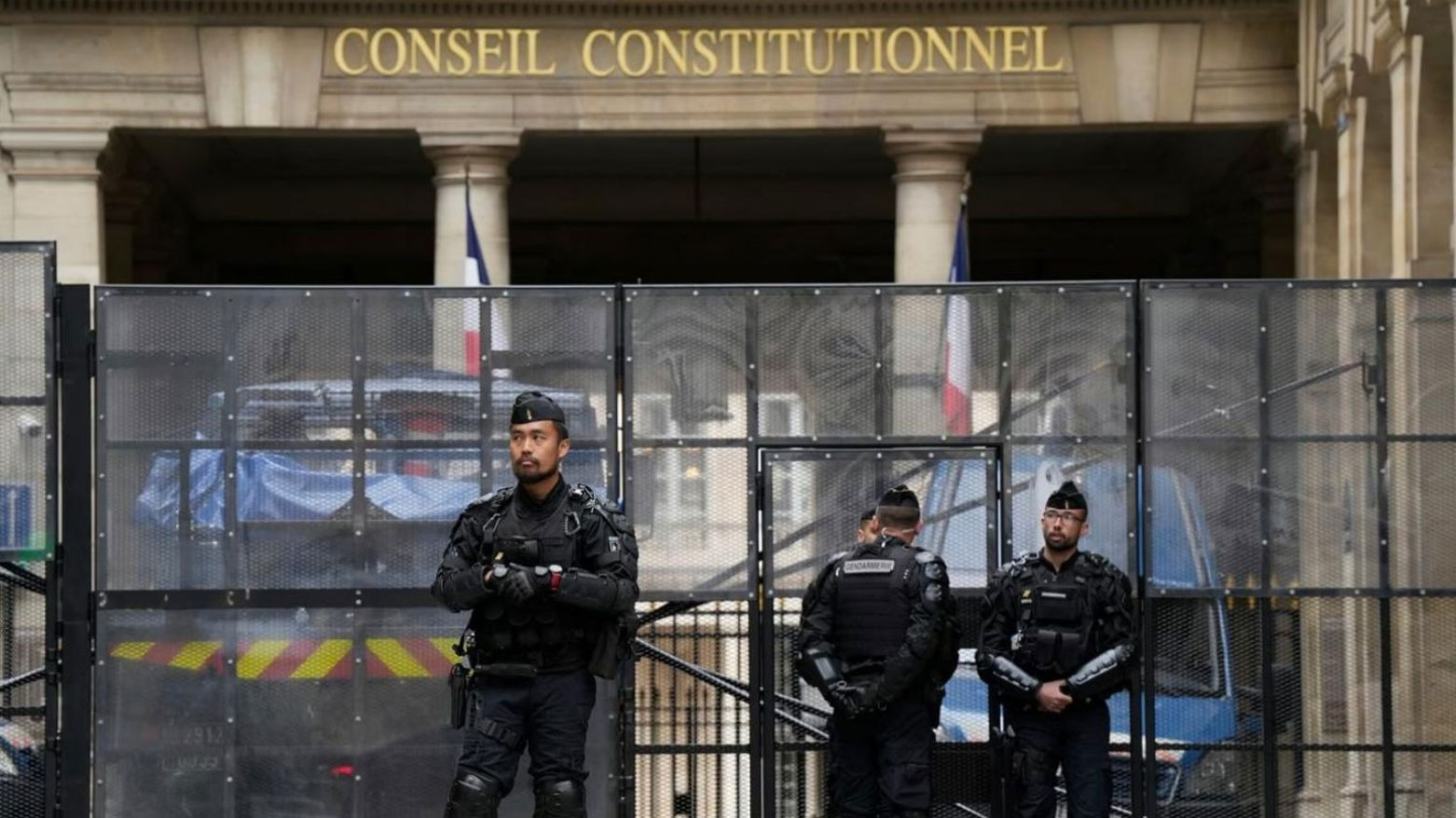 محكمة فرنسية تقضي بسجن جزائري مدى الحياة لإدانته بتفجير عبوة في 2019