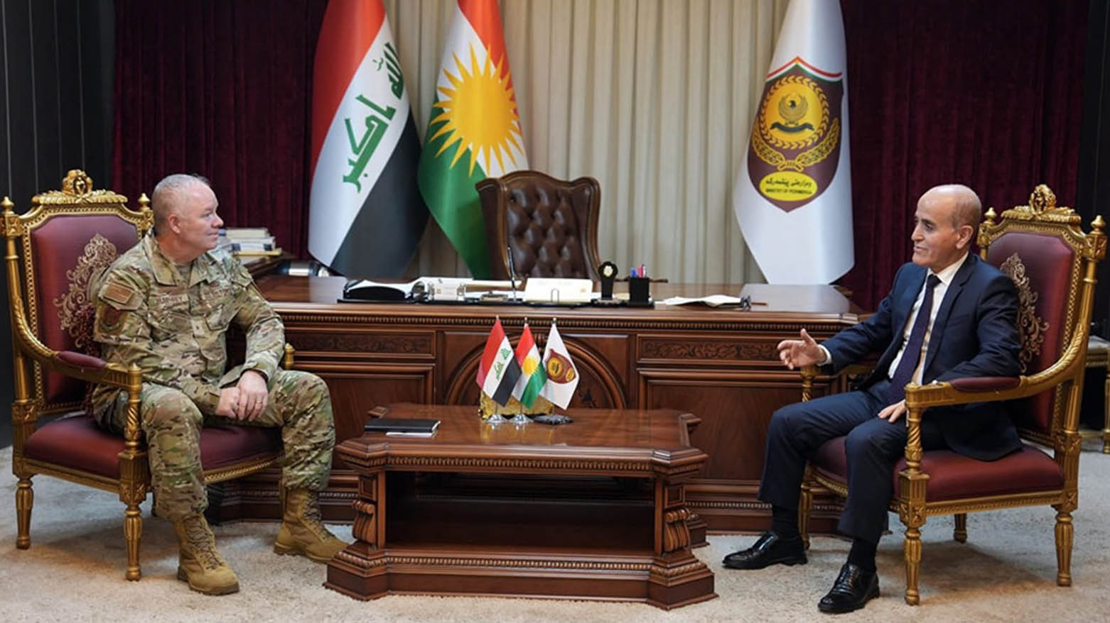 Şoreş Îsmaîl û General Scott metirsiya dubare zindîbûna DAIŞê gotûbêj dikin