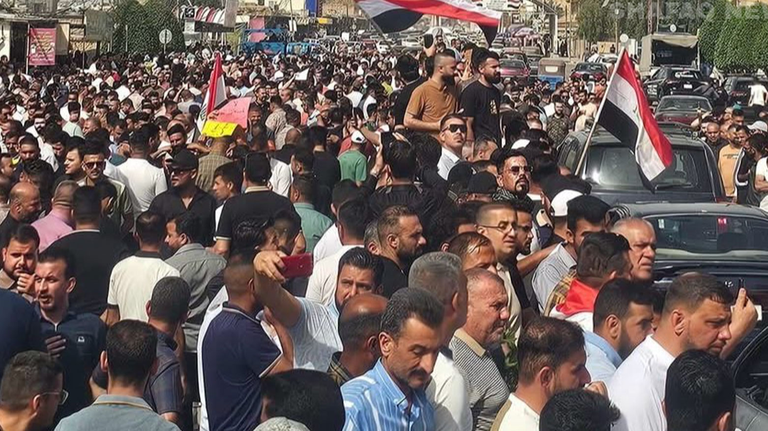 برخورد شدید نیروهای امنیتی عراق با معترضان (ویدئو)