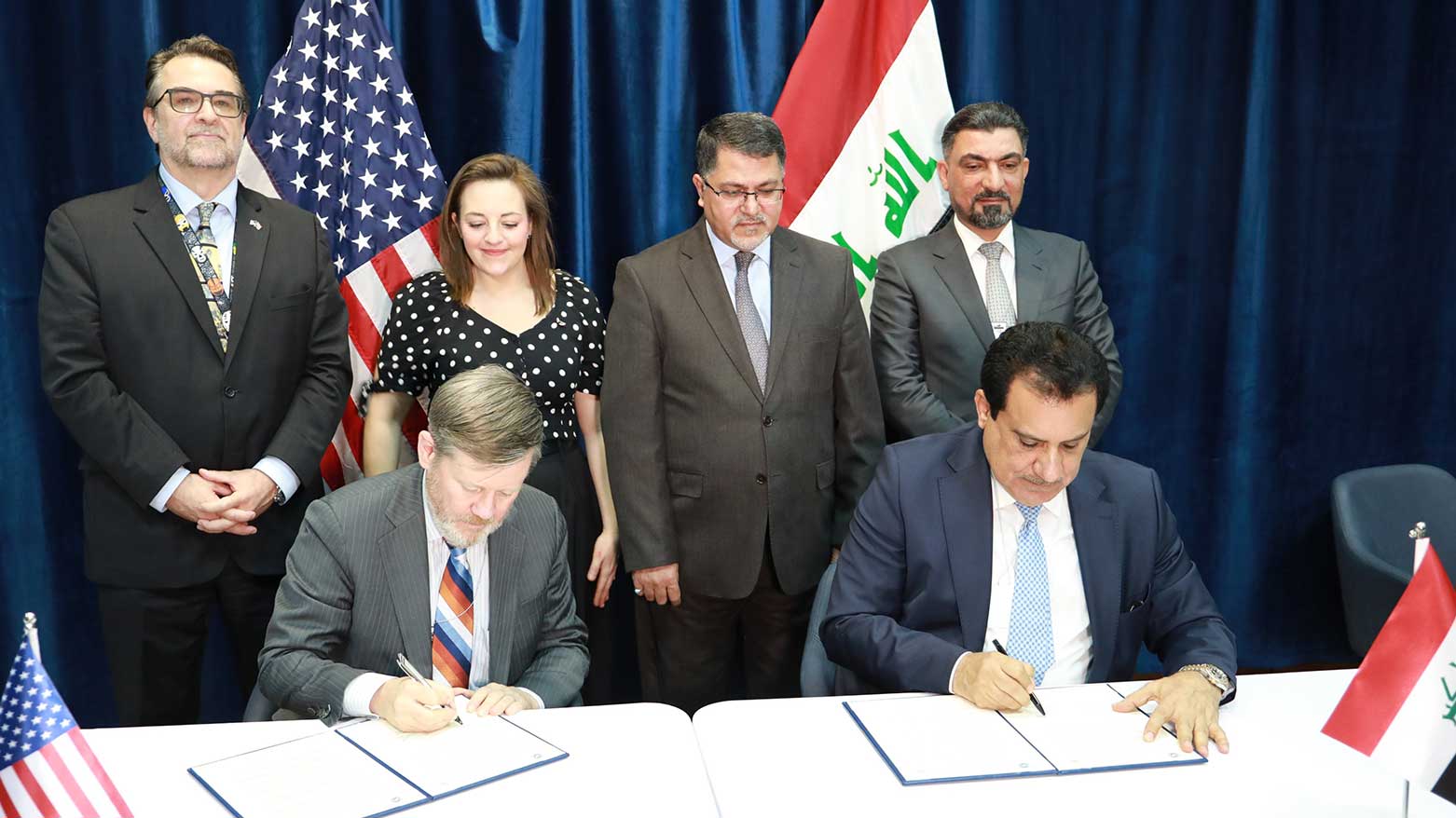 The U.S. Chamber of Commerce and the Federation of Iraqi Chambers of Commerce, signing a memorandum of understanding to strengthen ties between the US and Iraqi private sectors. (Photo: US Embassy Baghdad)