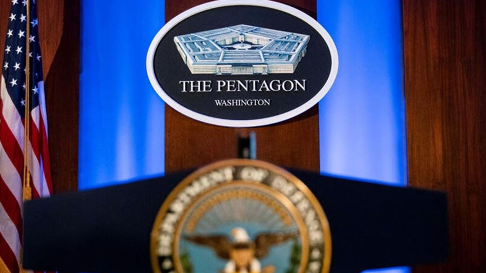 الولايات المتحدة تقيل ممثلتها العسكرية في الناتو بسبب "انعدام الثقة"