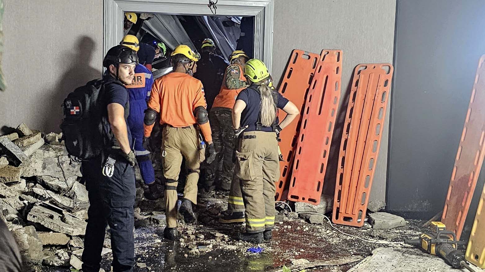 دۆمەنیکان.. 44 کەس لە یانەیەکی شەوانەدا سەقفیان بەسەردا ڕووخا و مردن